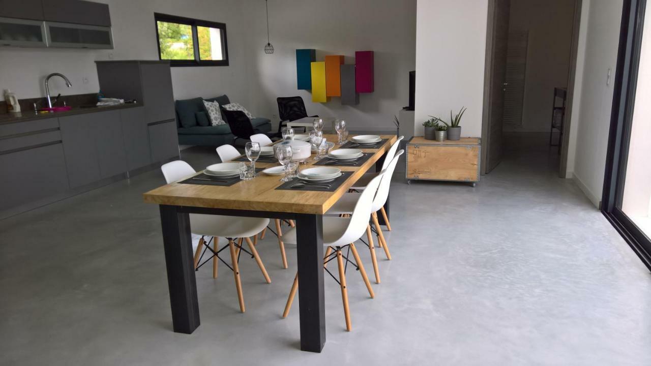 Verzeille Villa Piscine Sud France מראה חיצוני תמונה